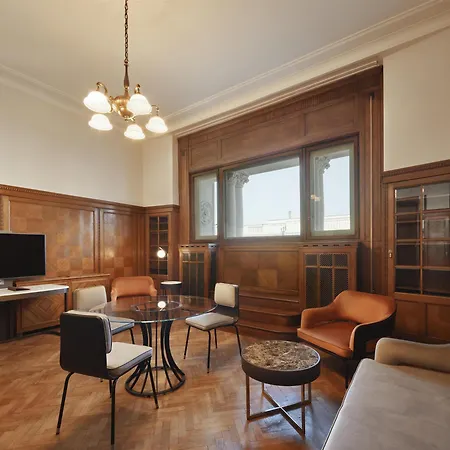 Doubletree By Hilton Trieste-3